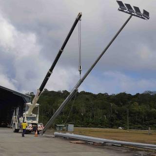 Lifting the poles into position