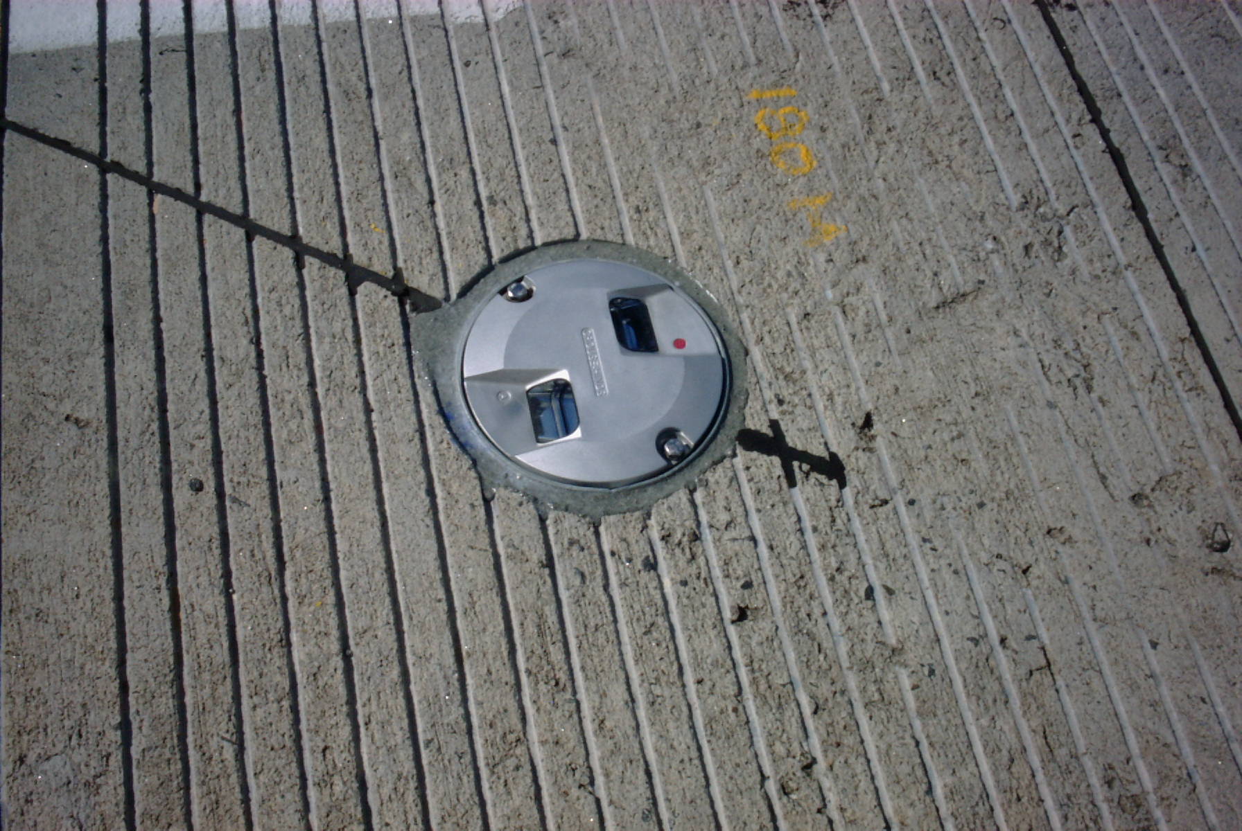 Bus Rcl Light Subic Bay International Airport (Philippines) - Airport Electrical ...